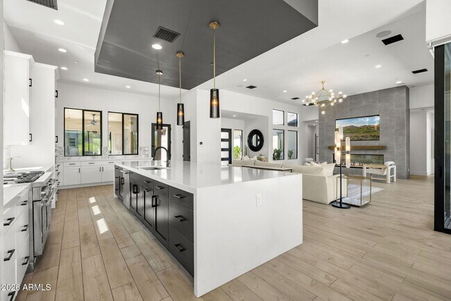 Building Photo - 13267 E Ranch Gate Rd