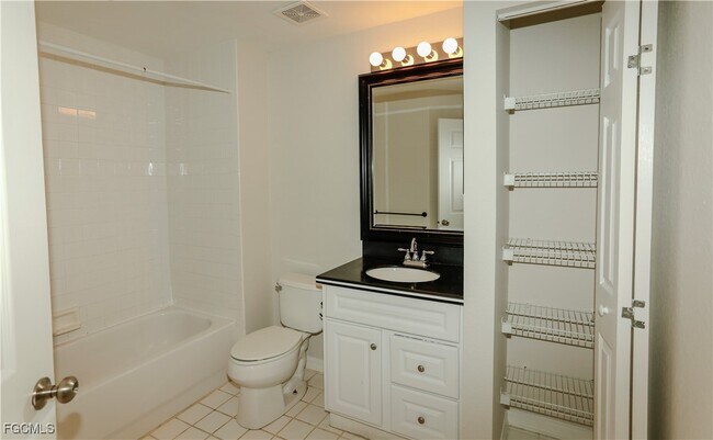 Building Photo - 4670 St Croix Ln