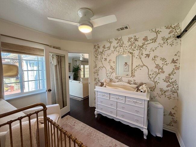 Building Photo - Gorgeous Two Bedroom Home in San Luis Rey