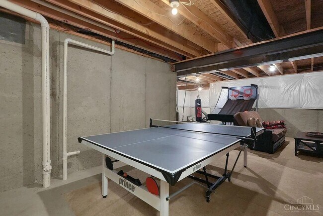 Building Photo - 4595 Kibbey Ln