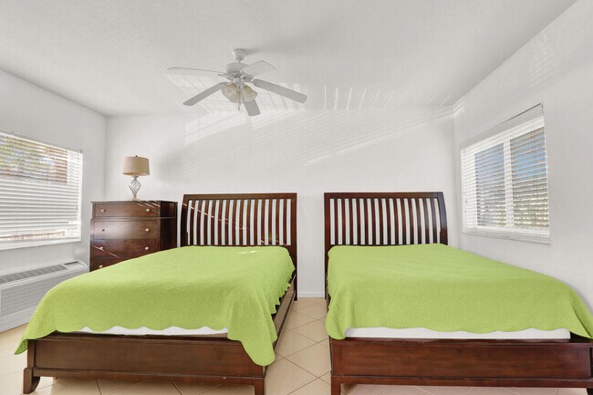 Building Photo - 8020 Carnoustie Pl