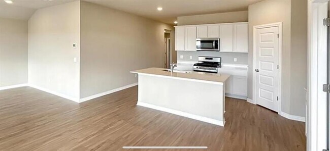 Building Photo - 12509 NW 140th St