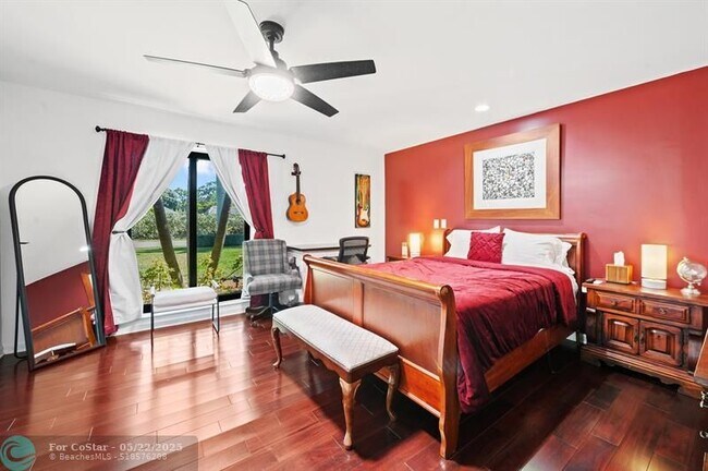 Building Photo - 4501 Briarcliff Ln