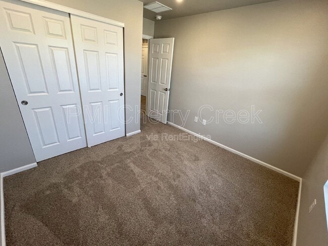 Building Photo - 741 N Tempe St