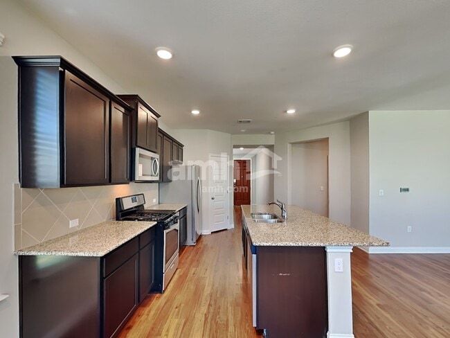 Building Photo - 8100 McKamy Dr
