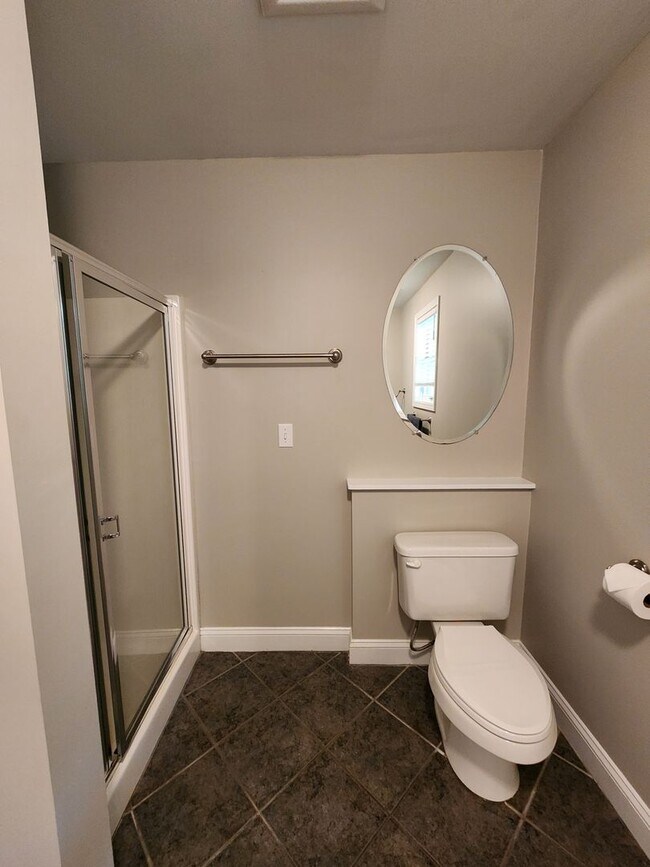 Building Photo - Montford Rental-Asheville