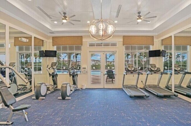 Building Photo - 4208 Napoli Lake Dr