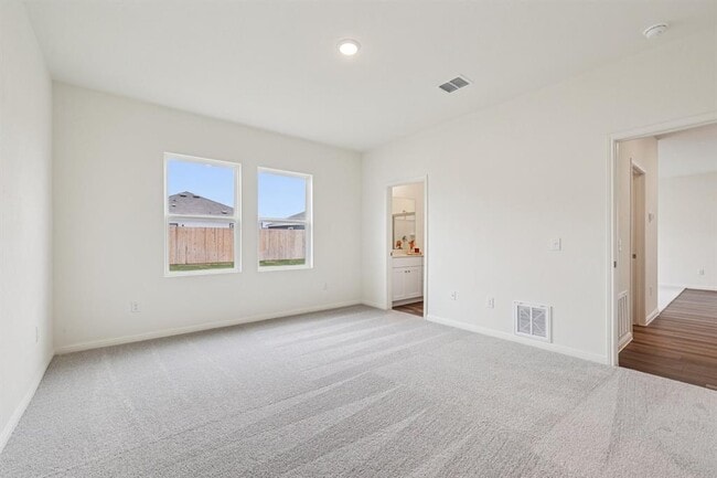 Building Photo - 1516 Morris Lp