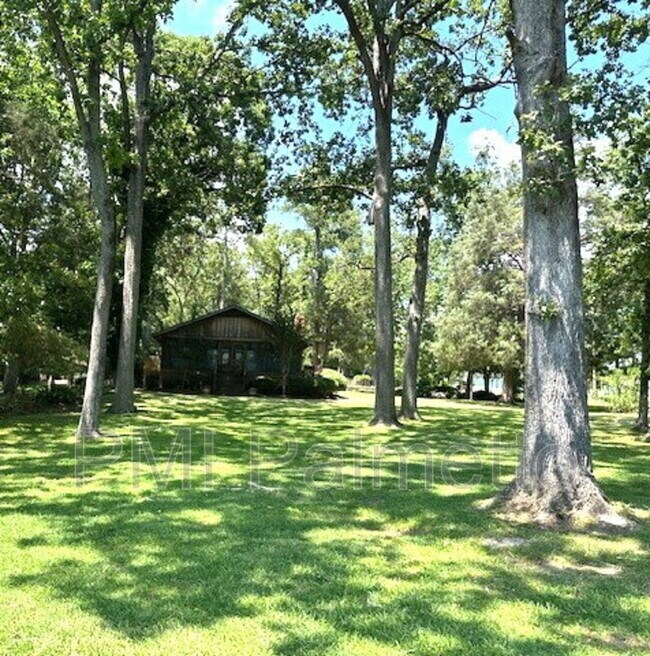 Building Photo - 222 Indian Creek Cir