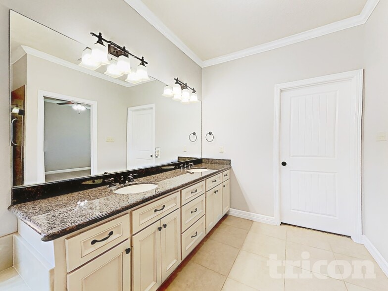 Building Photo - 103 Lullaby Ln