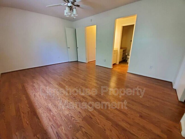 Building Photo - 3746 Chimney Creek Drive - 1