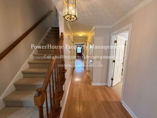 Building Photo - 3209 Henderson Walk