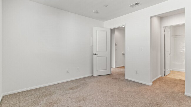 Building Photo - 1538 Coronado Ave