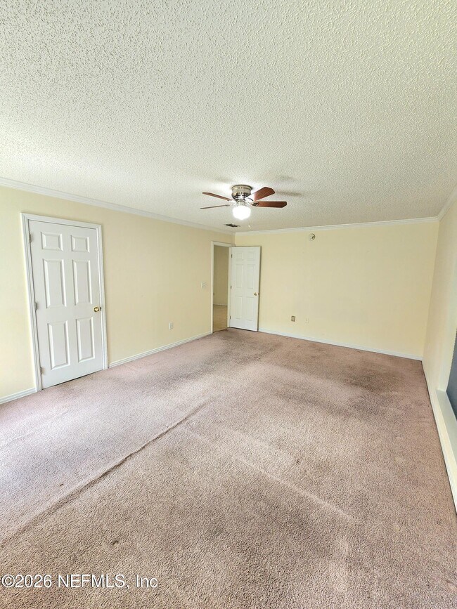 Building Photo - 7485 Cliff Cottage Dr