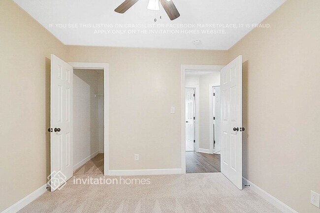 Building Photo - 45 Dawn Ave