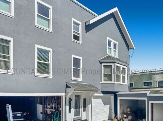 Building Photo - 14 Princess Ln