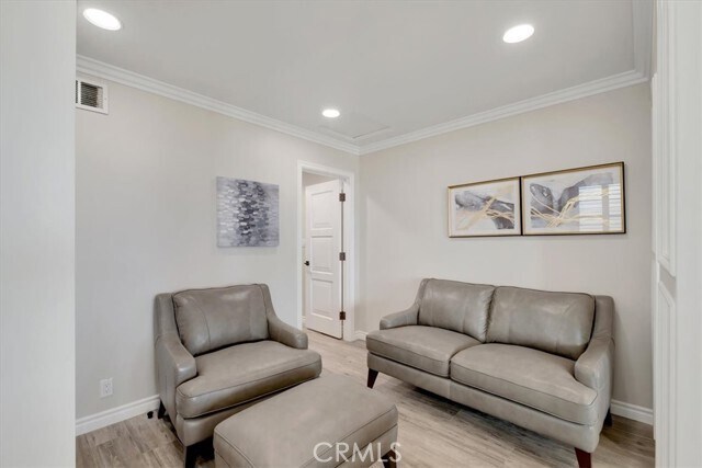 Building Photo - 2808 W Oceanfront