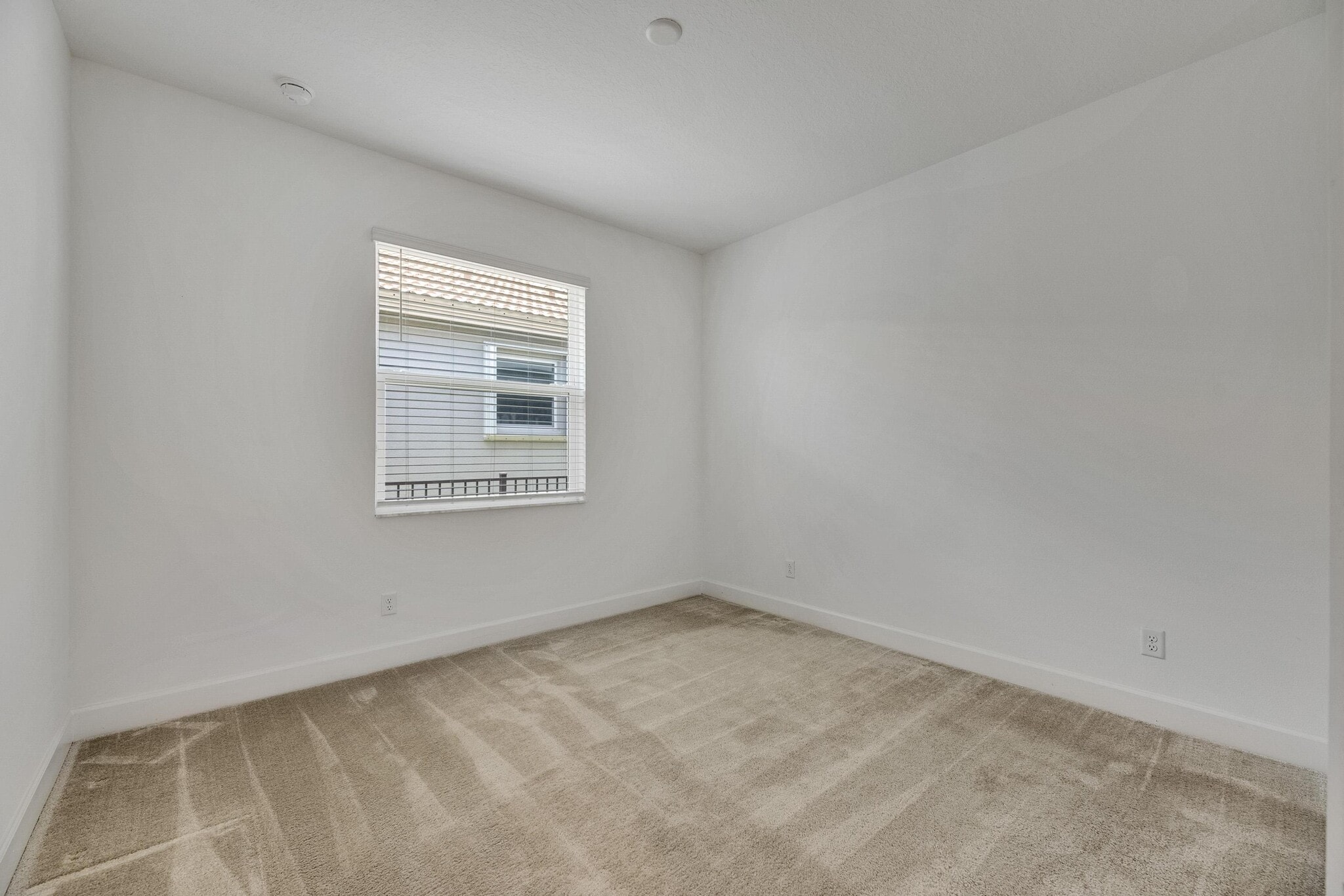 Building Photo - 4915 Sienna Isles Ave