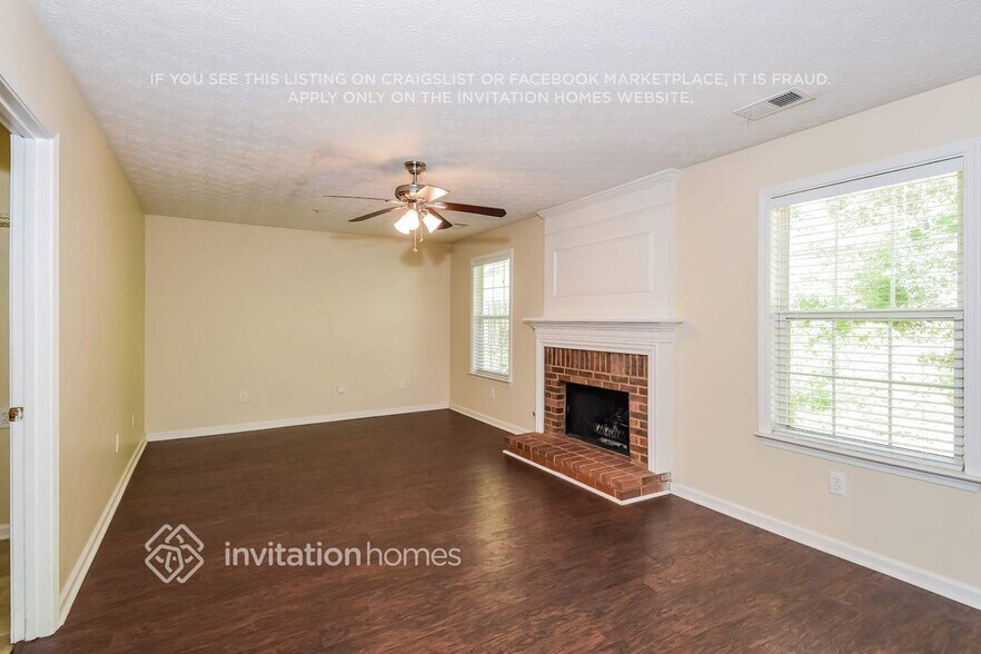 Building Photo - 1479 Evanston Ln