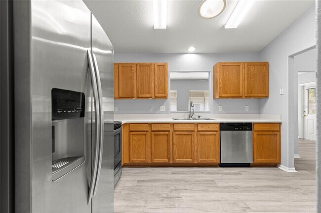 Building Photo - 9891 SE 138th Loop