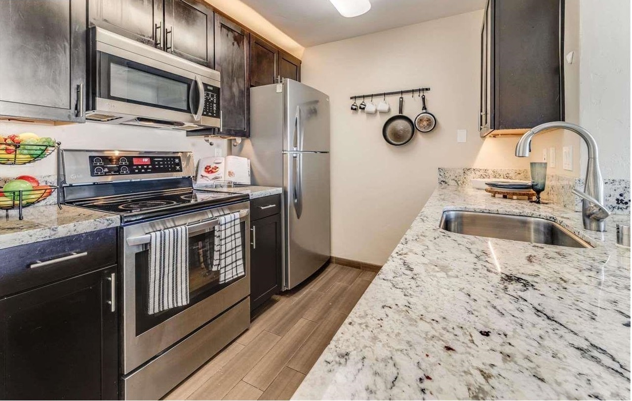 Building Photo - 6400 Christie Ave