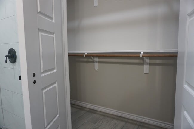 Building Photo - 11514 Persimmon St