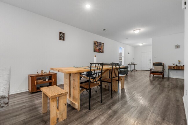 Building Photo - 21214 George Vancouver Ct