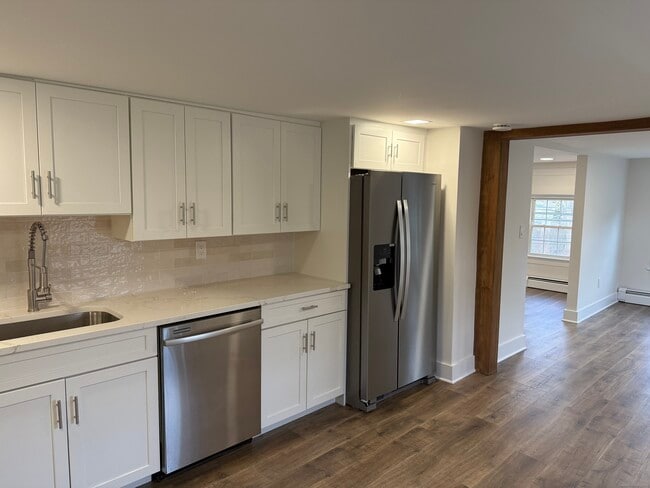 Building Photo - 141 Washington Rd