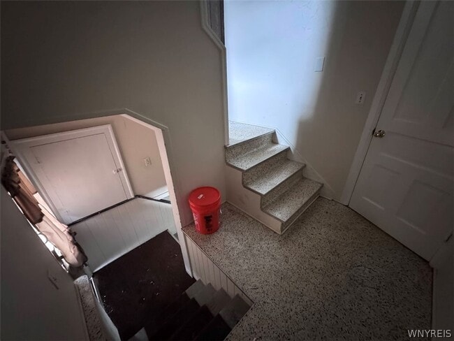 Building Photo - 350 Delaware St