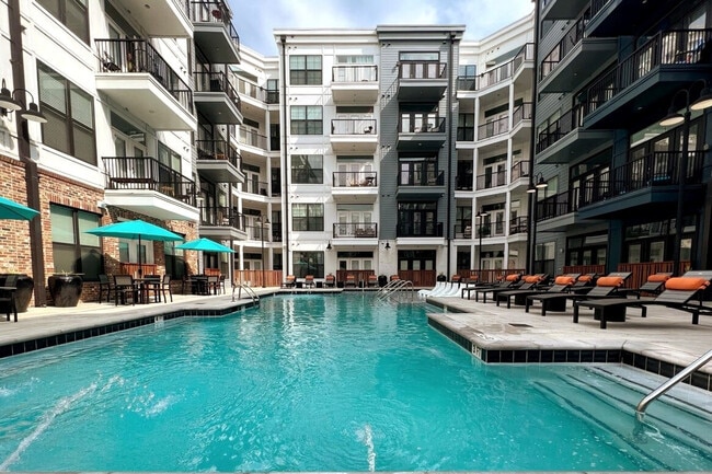 Building Photo - 401 Korean Veterans Blvd