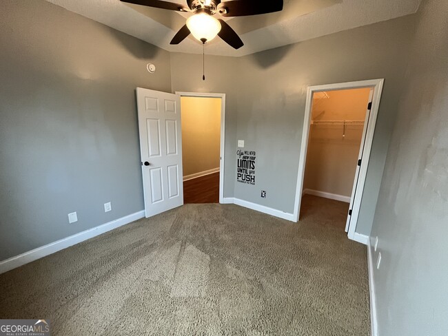 Building Photo - 416 Hunts Landing Dr