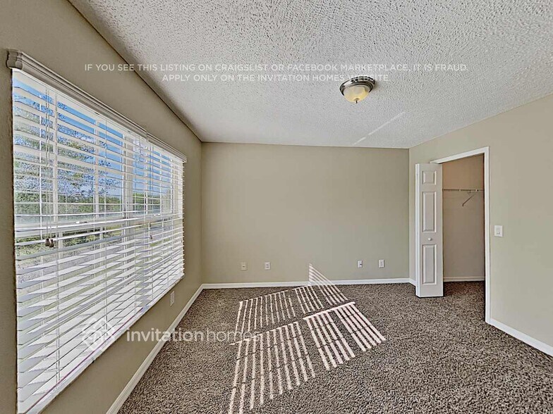 Building Photo - 345 Oak Springs Dr