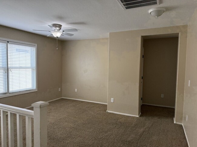 Building Photo - 3 bed in Cooley Station in Gilbert!