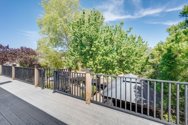Building Photo - 4011 Prairie Falcon Dr