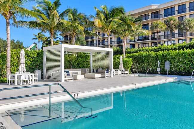 Building Photo - 2773 S Ocean Blvd