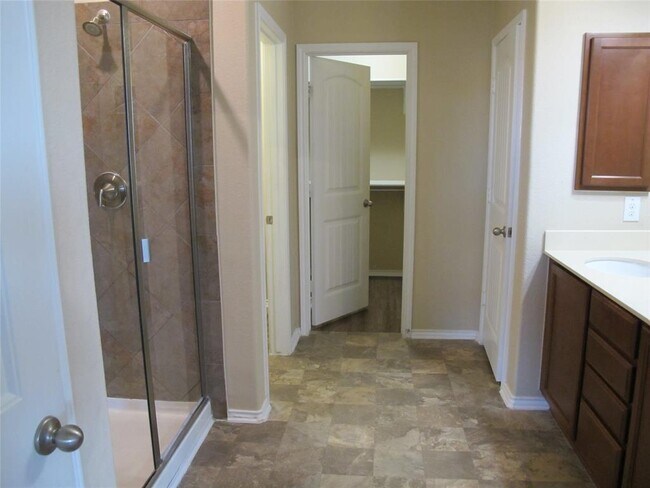 Building Photo - 6109 Mantalcino Dr