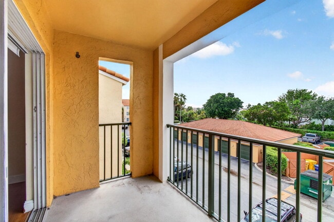 Building Photo - 157 Yacht Club Way