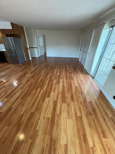 Building Photo - 1843 Santa Fe Ave