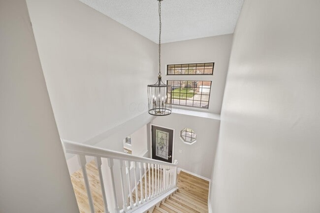 Building Photo - 3268 Stadler Dr