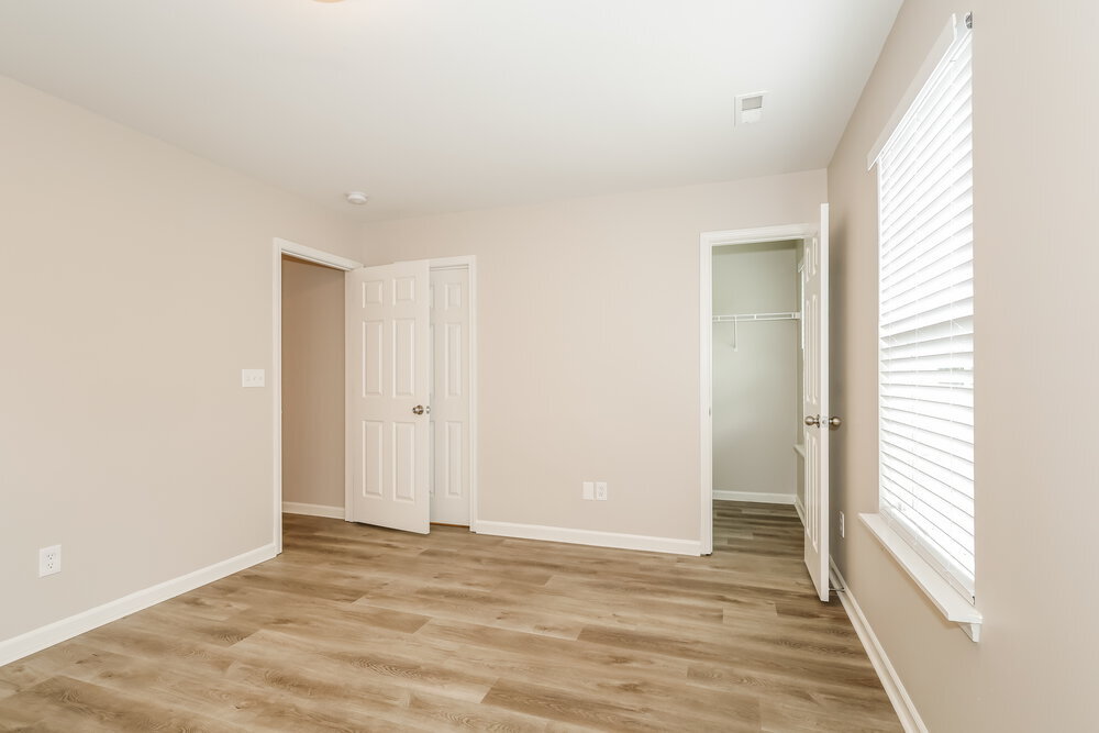 Building Photo - 14072 Singleleaf Ln