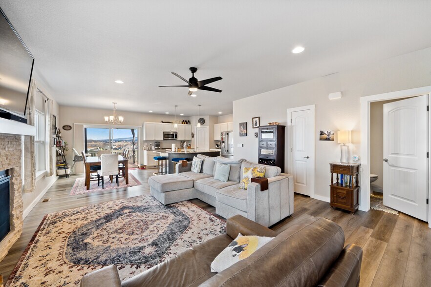 Building Photo - 1177 Lady Campbell Dr