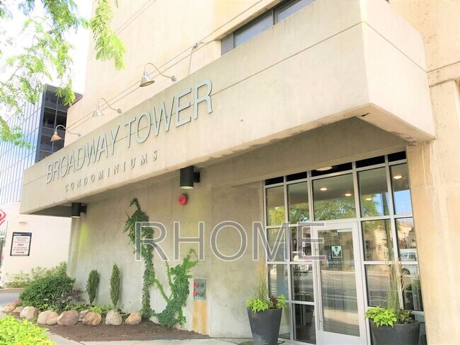 Building Photo - 230 E Broadway