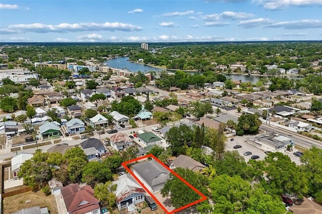 Building Photo - 2311 W Aileen St