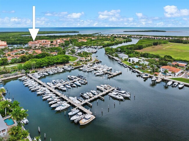 Building Photo - 13633 Deering Bay Dr