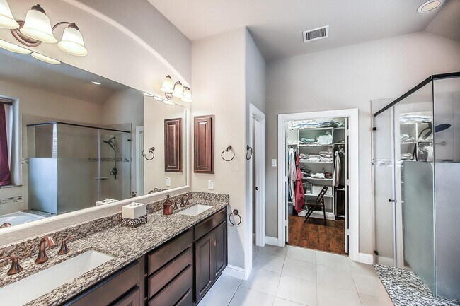 Building Photo - 24211 Olivara Ln