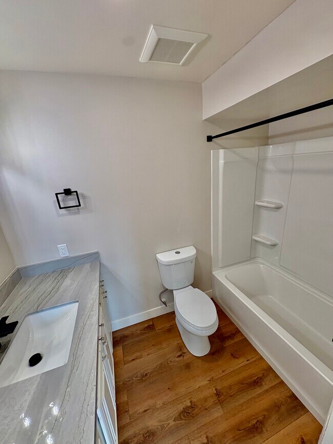 Building Photo - 17220 E Desert Ln