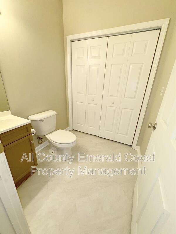 Building Photo - 732 E Mack Bayou Dr