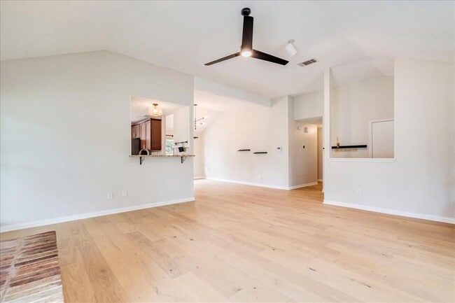 Building Photo - 16517 Spotted Eagle Dr