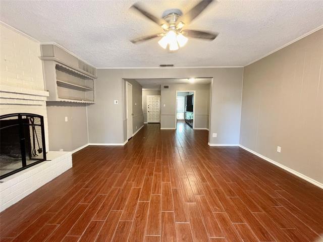 Building Photo - 15826 El Estado Dr