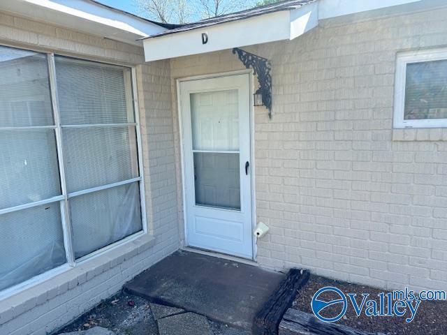 Building Photo - 2708 7th Ave SW